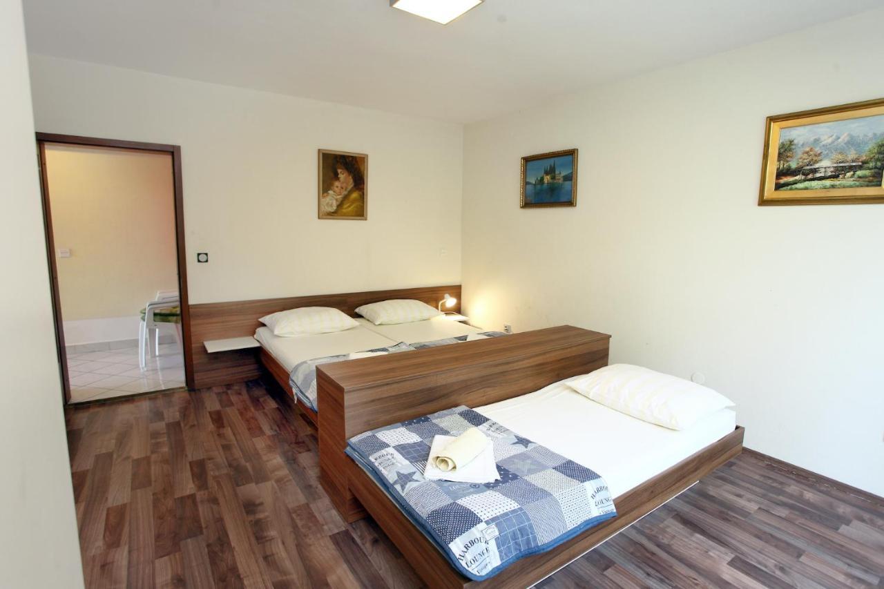 Jozef's - Stylish Retreat In
