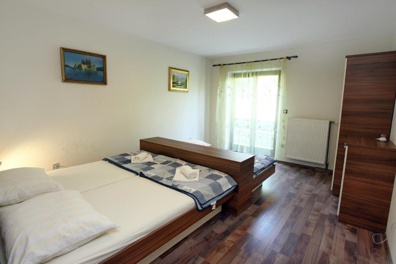 Apartment Jozef's - Stylish Retreat In Portoroz